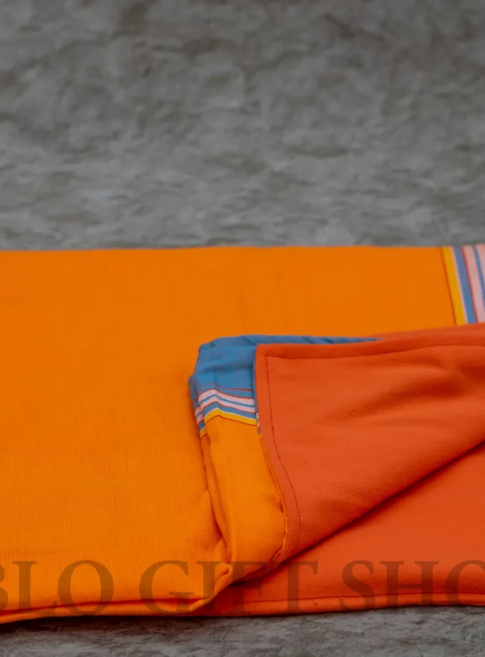 Kikoi shuka with fleece blanket
