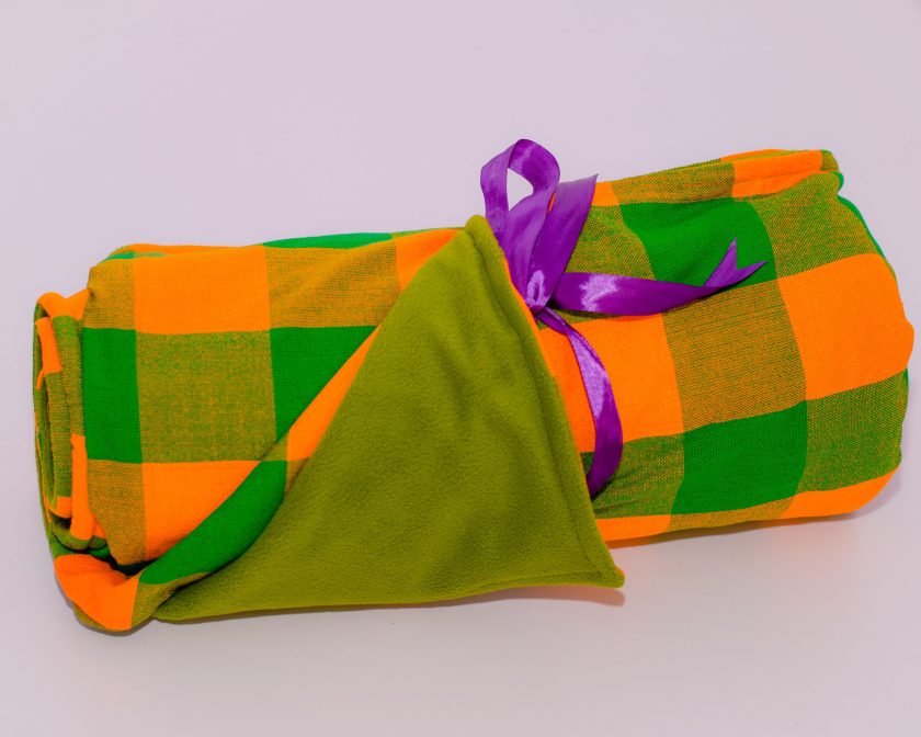 Checked Maasai Light Fleece Blankets - Image 3