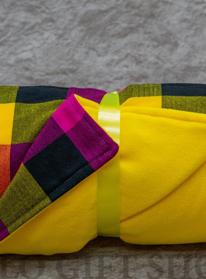 Mwema Maasai Light Fleece Blanket