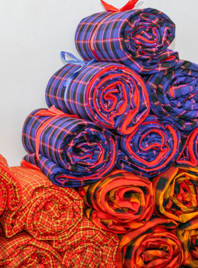 Multiple Colors Maasai Blankets with Light Fleece